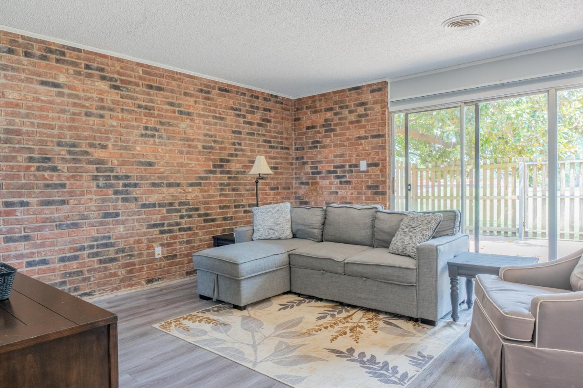 Willow Way: Cozy Retreat フォートスミス エクステリア 写真